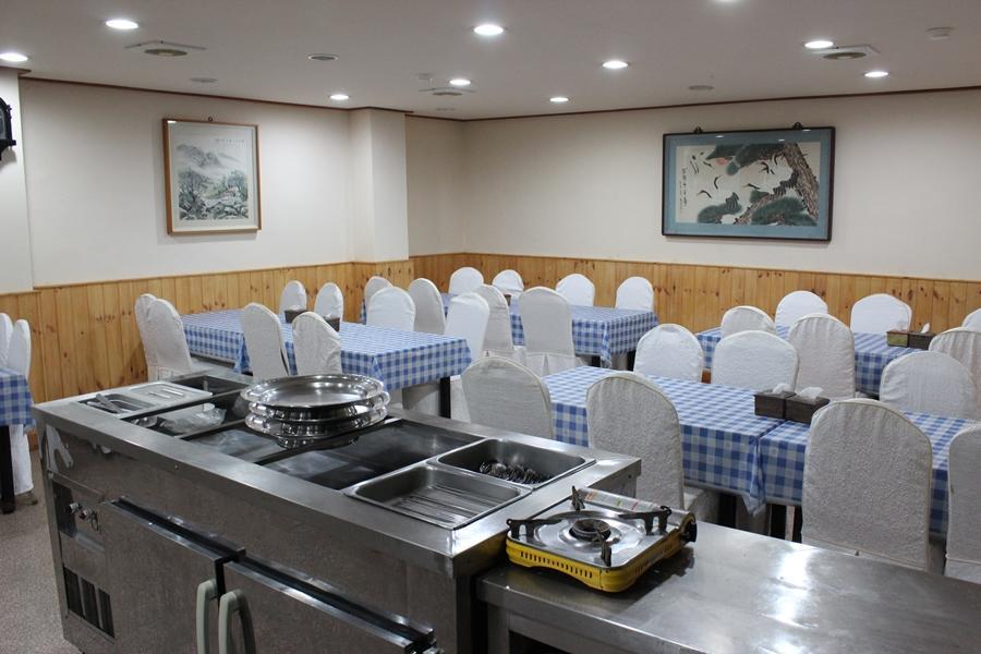 Hyundai Tourist Hotel Jeju Ngoại thất bức ảnh